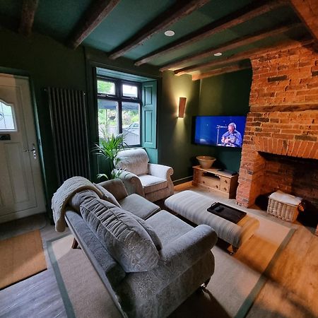 לידס Rose Cottage Oulton Leeds מראה חיצוני תמונה